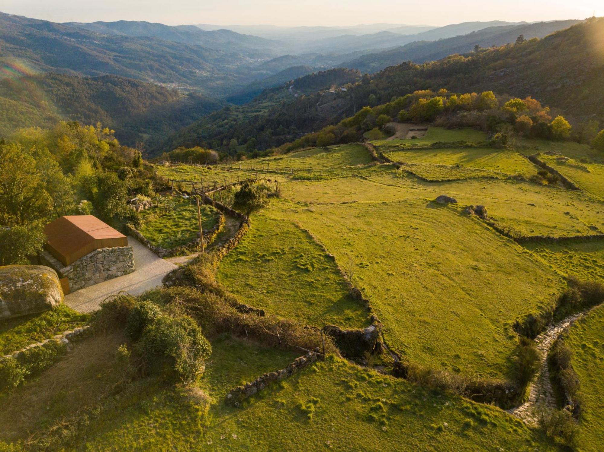 Geres - Leiras Do Tempo - Cottages Brufe Bagian luar foto